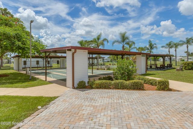 379 Holiday Park Boulevard NE, Palm Bay, FL 32907