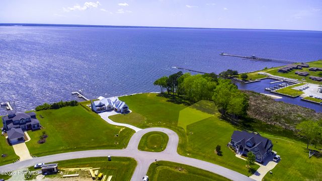 16 Wax Myrtle Court, Minnesott Beach, NC 28510