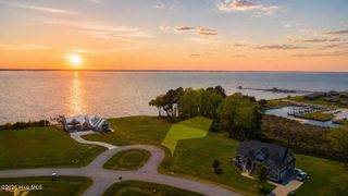 16 Wax Myrtle Court, Minnesott Beach, NC 28510
