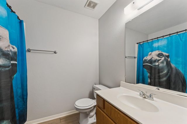 501/503 Texas Ave, Round Rock, TX 78664