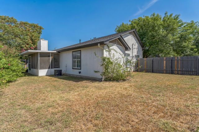 501/503 Texas Ave, Round Rock, TX 78664