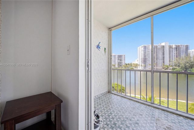 2999 Point East Dr C507, Aventura, FL 33160