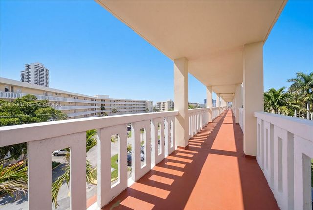2999 Point East Dr C507, Aventura, FL 33160