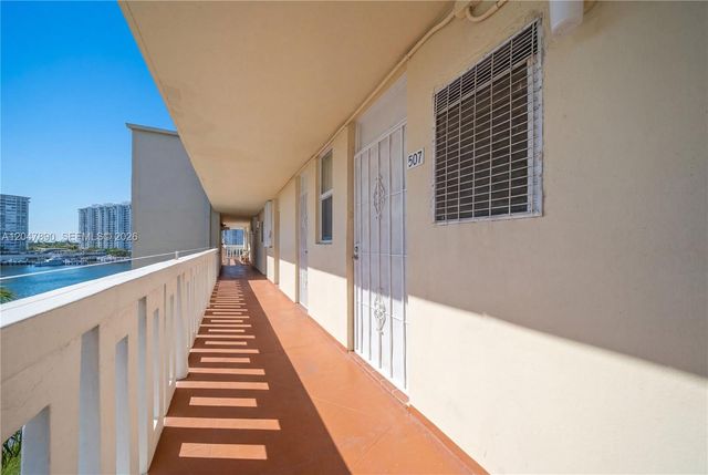 2999 Point East Dr C507, Aventura, FL 33160