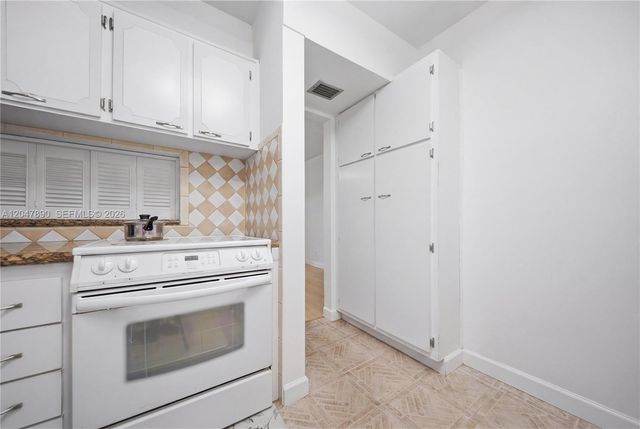 2999 Point East Dr C507, Aventura, FL 33160