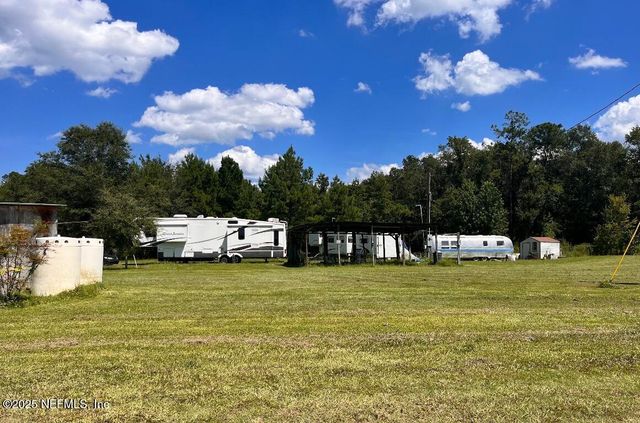 375827 KINGS FERRY Road, Hilliard, FL 32046