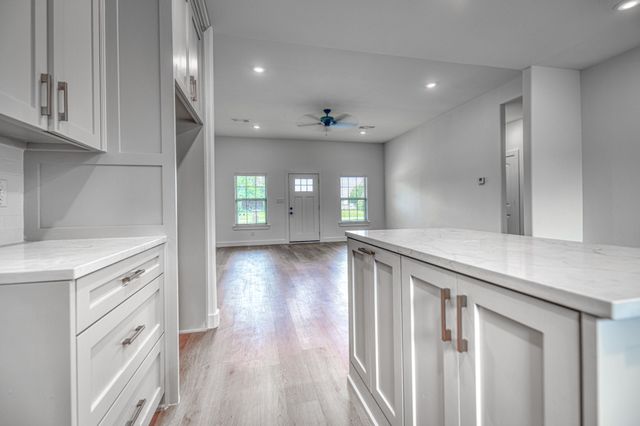 914 S Frances Street, Terrell, TX 75160