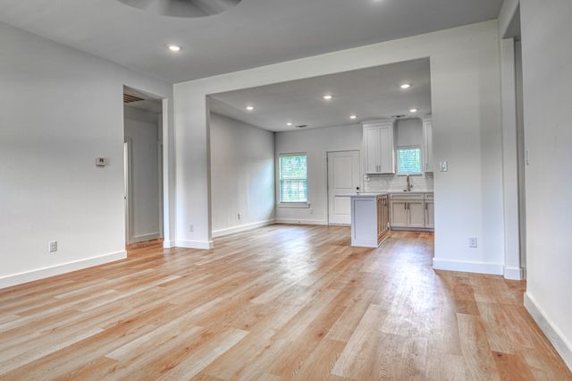 914 S Frances Street, Terrell, TX 75160