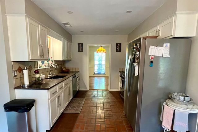 8652 WINE LEAF CV, Germantown, TN 38139