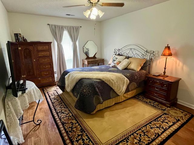 8652 WINE LEAF CV, Germantown, TN 38139
