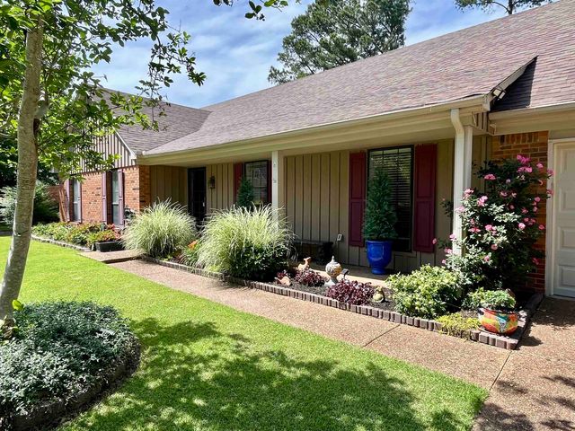 8652 WINE LEAF CV, Germantown, TN 38139