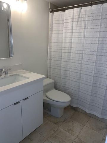 3600 Mystic Pointe Drive 314, Aventura, FL 33180