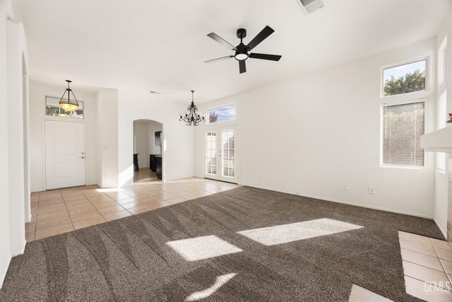 10503 Petalo Drive, Bakersfield, CA 93311