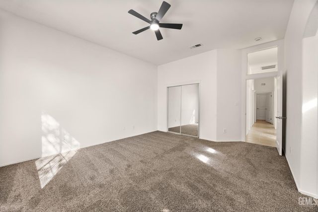 10503 Petalo Drive, Bakersfield, CA 93311