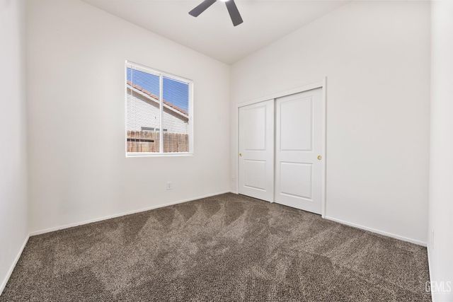 10503 Petalo Drive, Bakersfield, CA 93311
