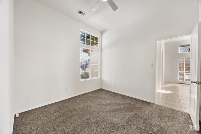 10503 Petalo Drive, Bakersfield, CA 93311