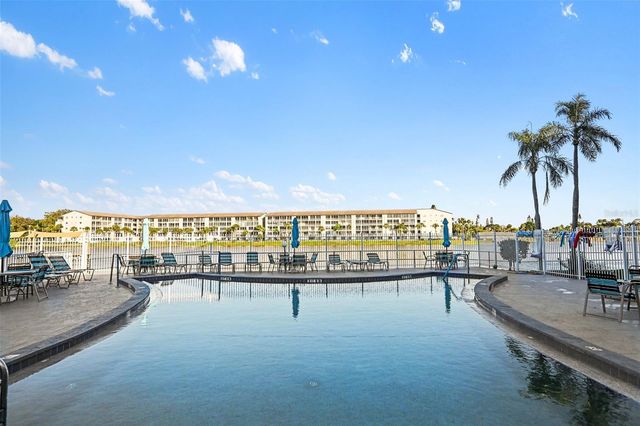 4157 HERON WAY 302, Bradenton, FL 34205