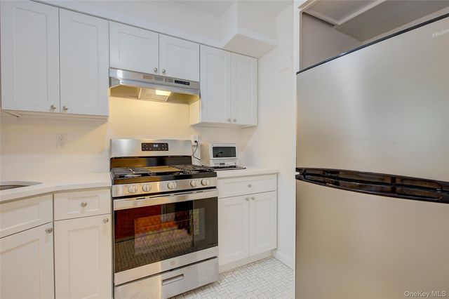 35-51 85 Street 2c, Jackson Heights, NY 11372