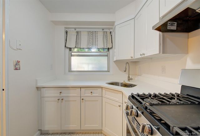 35-51 85 Street 2c, Jackson Heights, NY 11372