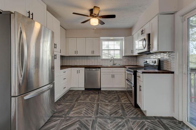 618 Westmeade Drive, Winchester, KY 40391