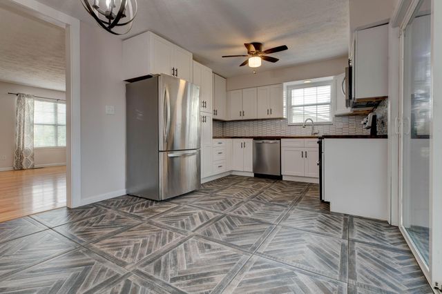 618 Westmeade Drive, Winchester, KY 40391