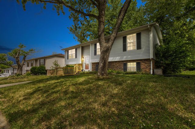 618 Westmeade Drive, Winchester, KY 40391