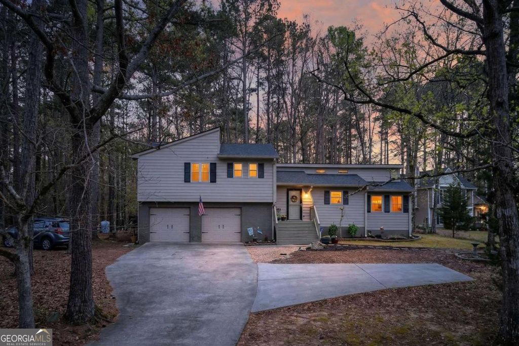 3273 Greenhill Drive, Villa Rica, GA 30180