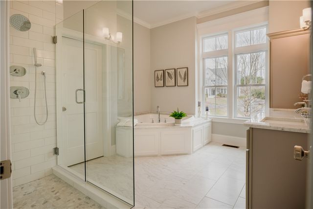 2400 Division Road, East Greenwich, RI 02818