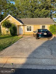 138 Crystal Brook, Griffin, GA 30223