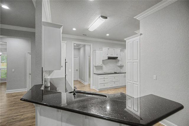 2104 Caribou Lane, Elm Springs, AR 72762