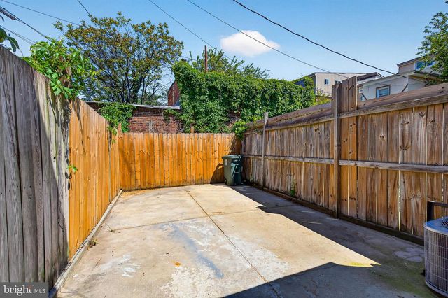 1212 W LOMBARD ST, Baltimore, MD 21223