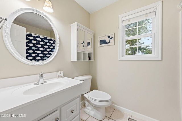 805 Driftwood Drive, Hampstead, NC 28443