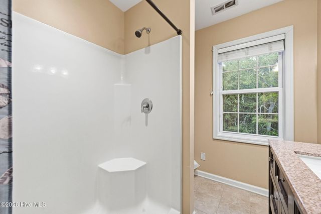 805 Driftwood Drive, Hampstead, NC 28443
