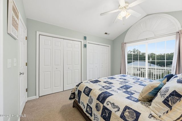 805 Driftwood Drive, Hampstead, NC 28443