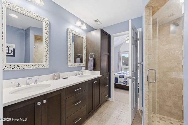 805 Driftwood Drive, Hampstead, NC 28443