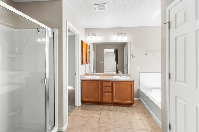 232 Loma Linda Loop NE, Rio Rancho, NM 87124
