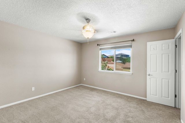 232 Loma Linda Loop NE, Rio Rancho, NM 87124