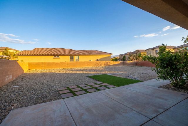 232 Loma Linda Loop NE, Rio Rancho, NM 87124