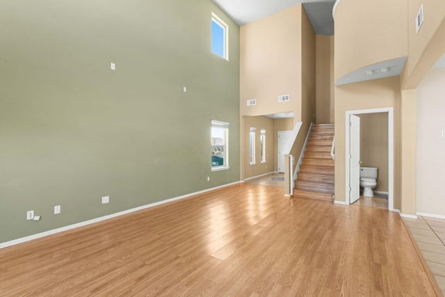 232 Loma Linda Loop NE, Rio Rancho, NM 87124