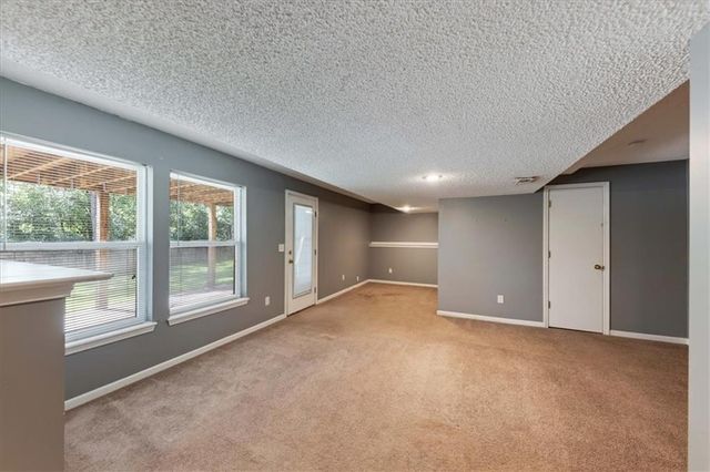547 W Layton Street, Olathe, KS 66061