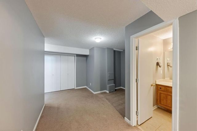 547 W Layton Street, Olathe, KS 66061