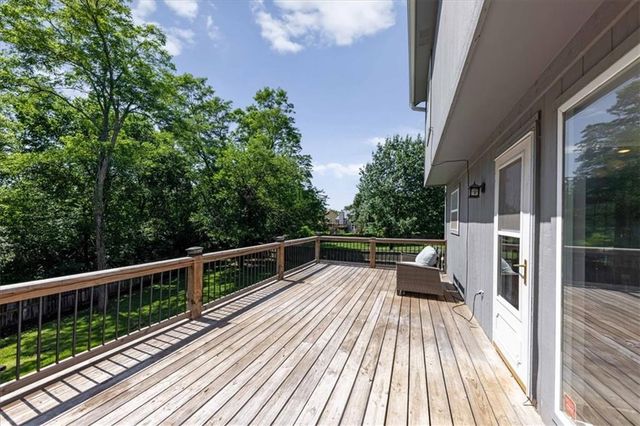 547 W Layton Street, Olathe, KS 66061