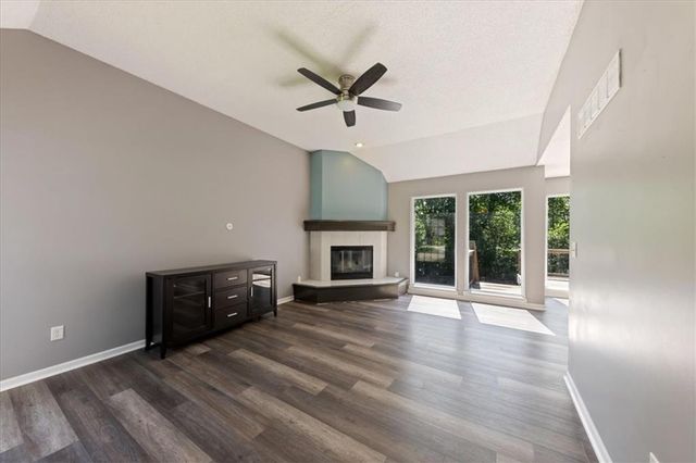 547 W Layton Street, Olathe, KS 66061