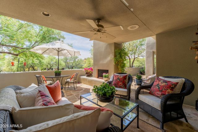 10063 E GRAYTHORN Drive, Scottsdale, AZ 85262