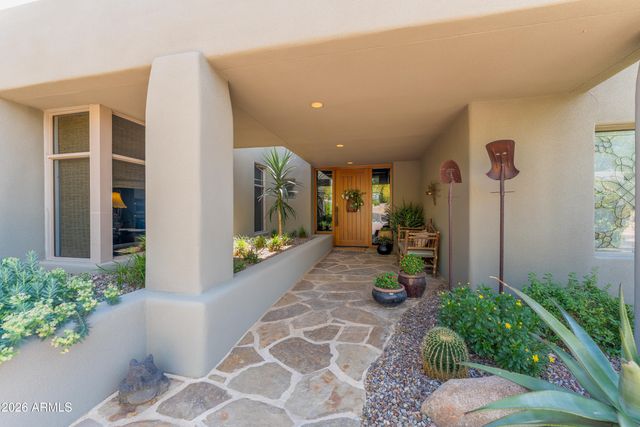 10063 E GRAYTHORN Drive, Scottsdale, AZ 85262