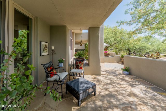 10063 E GRAYTHORN Drive, Scottsdale, AZ 85262