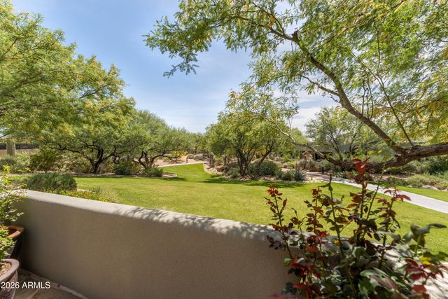 10063 E GRAYTHORN Drive, Scottsdale, AZ 85262
