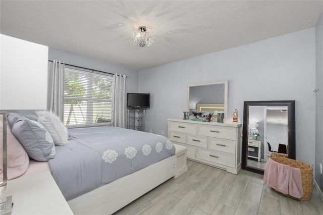 10607 PARK MEADOWBROOKE DRIVE, Riverview, FL 33578