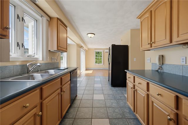 30 Gianna Drive, Cranston, RI 02921