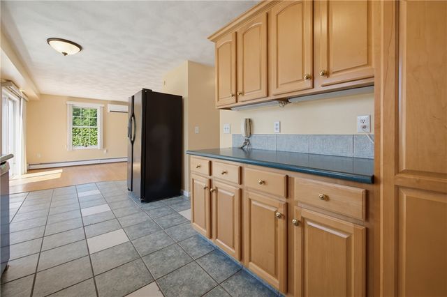 30 Gianna Drive, Cranston, RI 02921